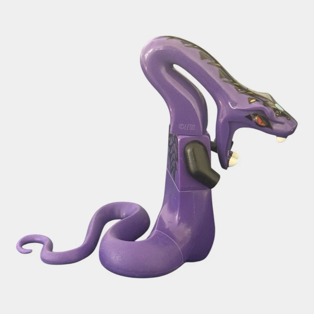 LEGO Ninjago Pythor Chumsworth Purple with Black njo0060 Rise of the Snakes 2012